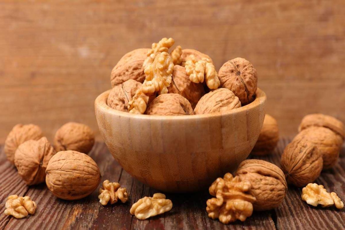 best walnut to eat and buy