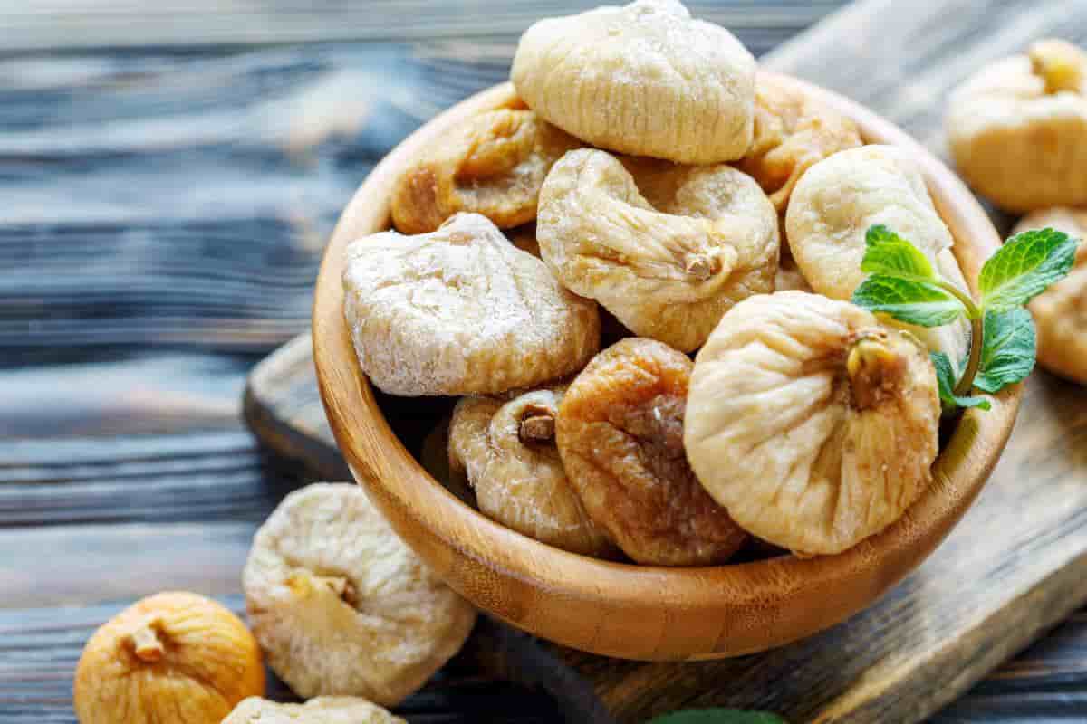  benefits of eating dry figs on empty stomach 