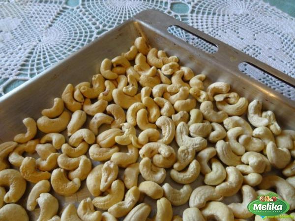 The purchase price of raw cashews Woolworths + properties, disadvantages and advantages