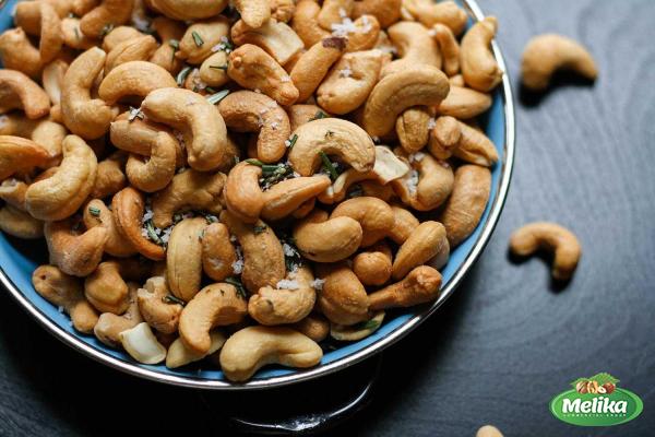 The purchase price of raw cashews bulk in Sydney