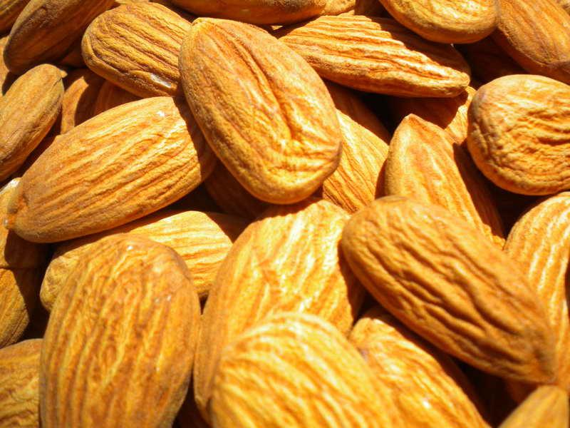 almond dry fruits