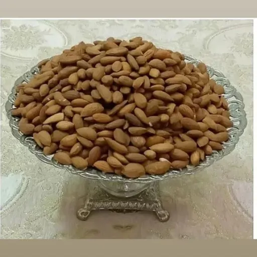 raw almonds in shell