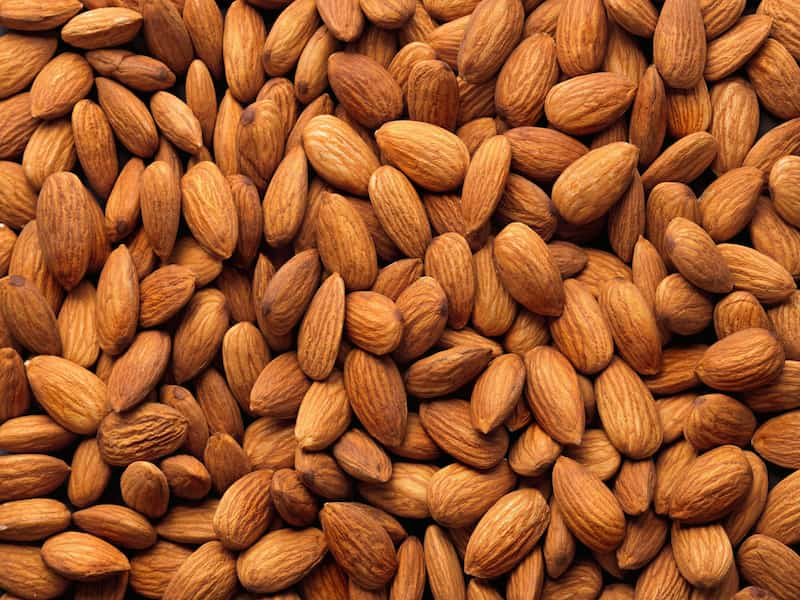 Raw almonds in shell | Buy at a cheap price