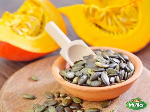 The purchase price of pumpkin seeds in Walmart + training