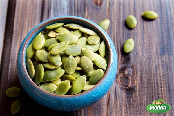 The price of green pumpkin seeds from production to consumption