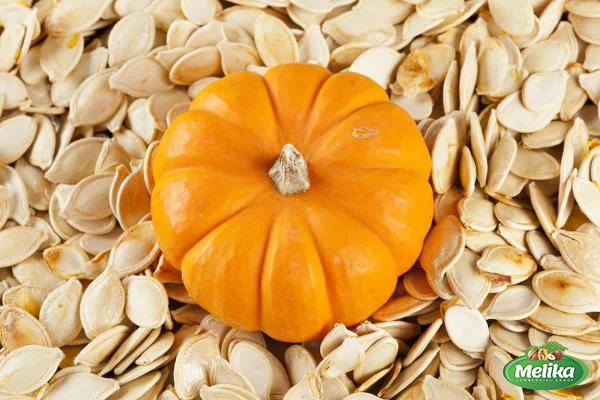 Roasted pumpkin seeds + purchase price, use, uses and properties